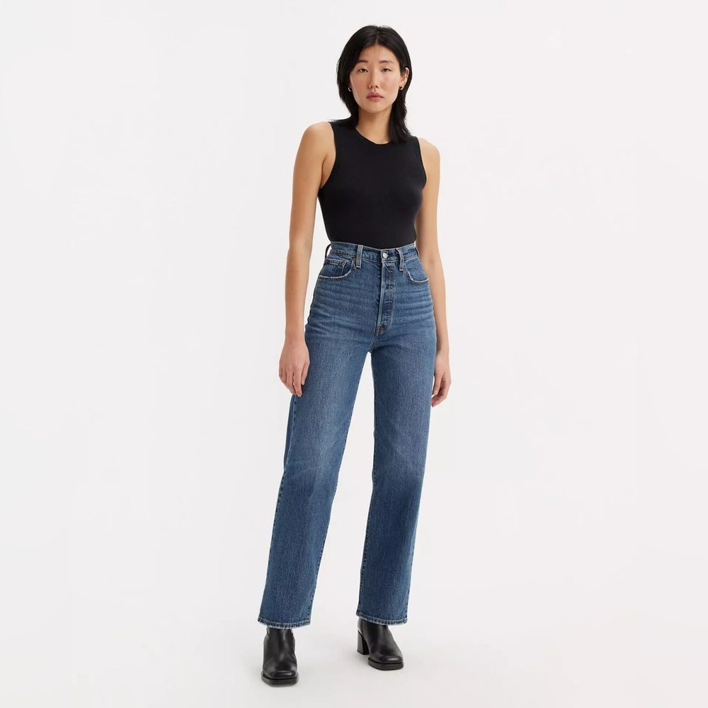 Levi’s RIBCAGE STRAIGHT ANKLE WOMEN'S JEANS size 24